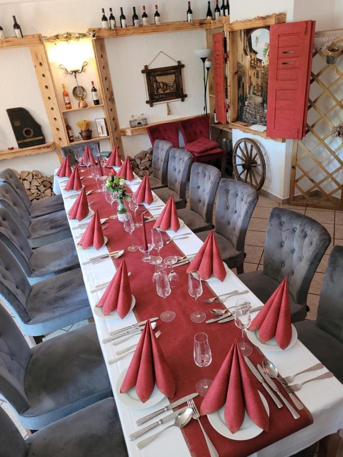 Hotel Und Pension Al Dente Nunchritz Екстер'єр фото