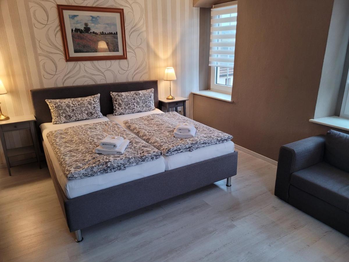 Hotel Und Pension Al Dente Nunchritz Екстер'єр фото
