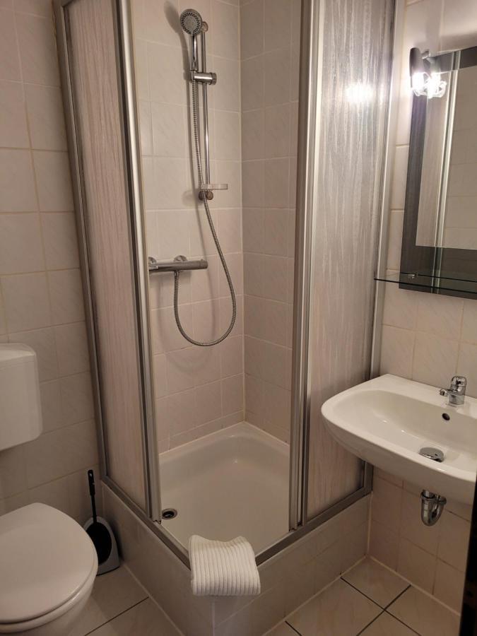 Hotel Und Pension Al Dente Nunchritz Екстер'єр фото
